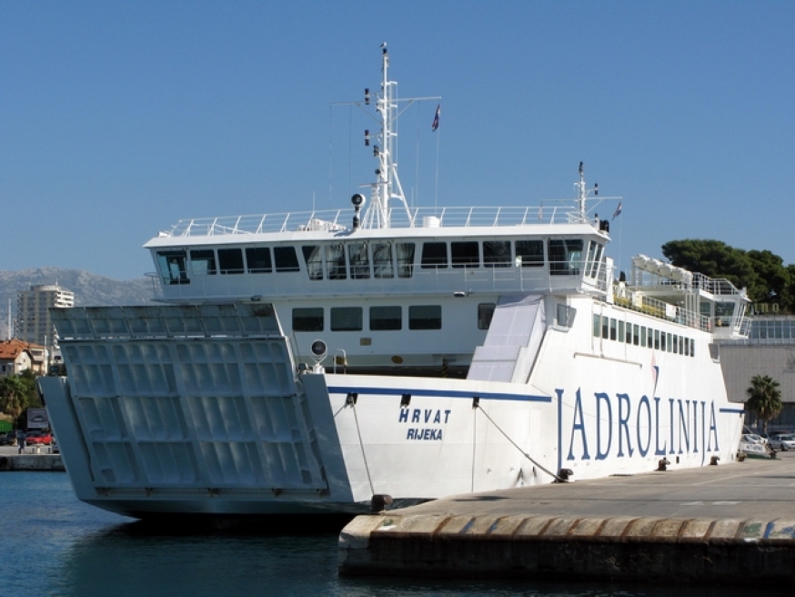 HRVAT / BIOKOVO / JADRAN